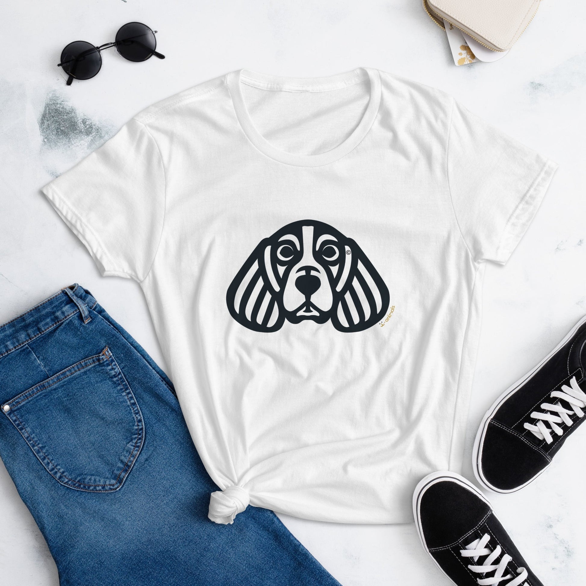 Camiseta feminina de manga curta - Beagle - Tribal - Cores Claras i-animals